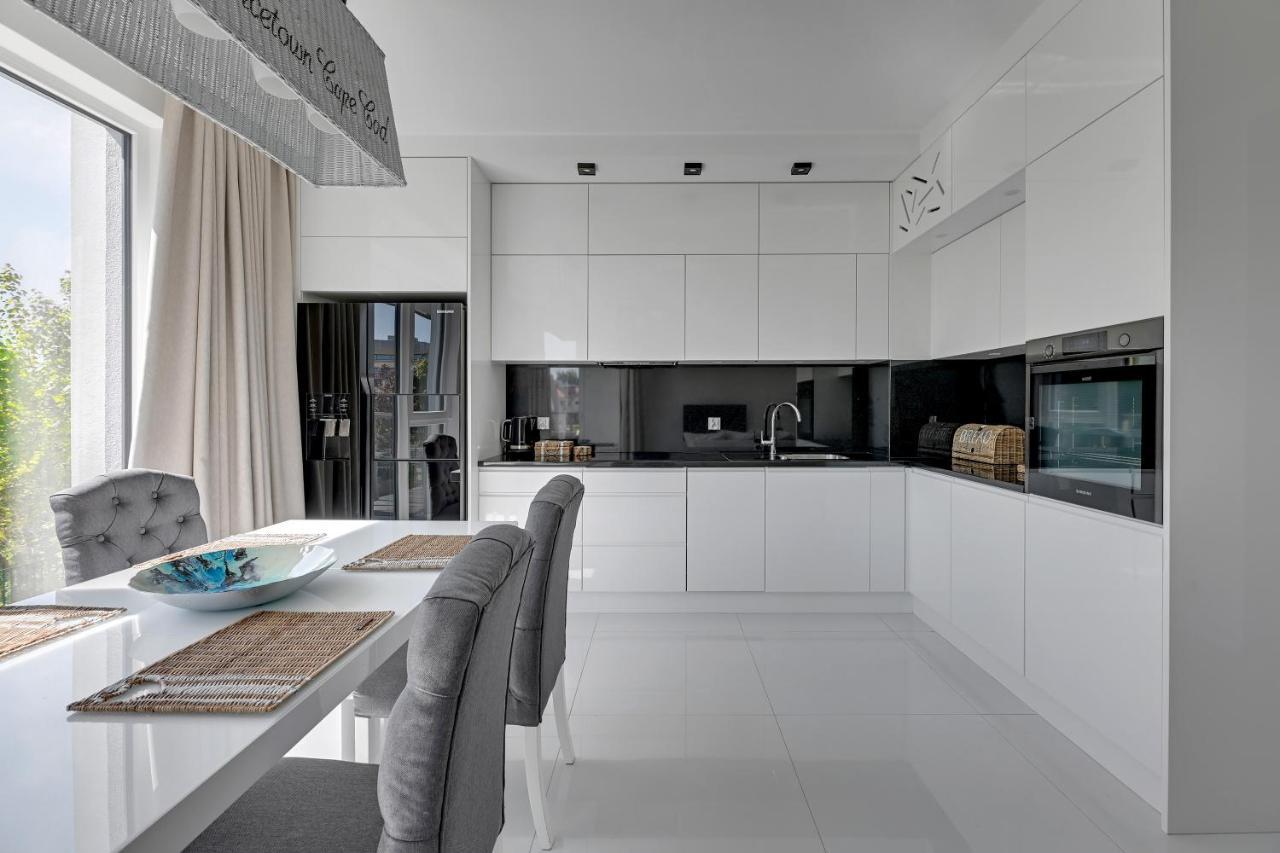 Grand Apartments - Apartament Tre Mare - By The Sea Gdańsk Extérieur photo